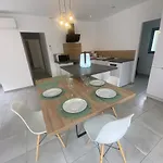 Belle Maison De Garrigue Vakantiehuis *
