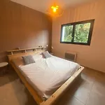 Vakantiehuis Belle Maison De Garrigue Nîmes