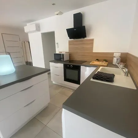 Holiday home Belle Maison De Garrigue *